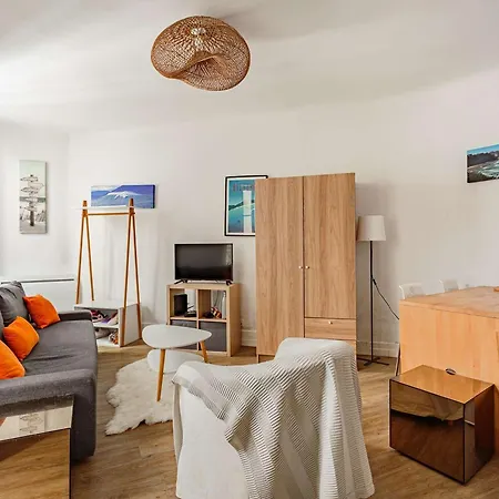 Centre - 2 Pers. - Fr-1-3-637 Apartment